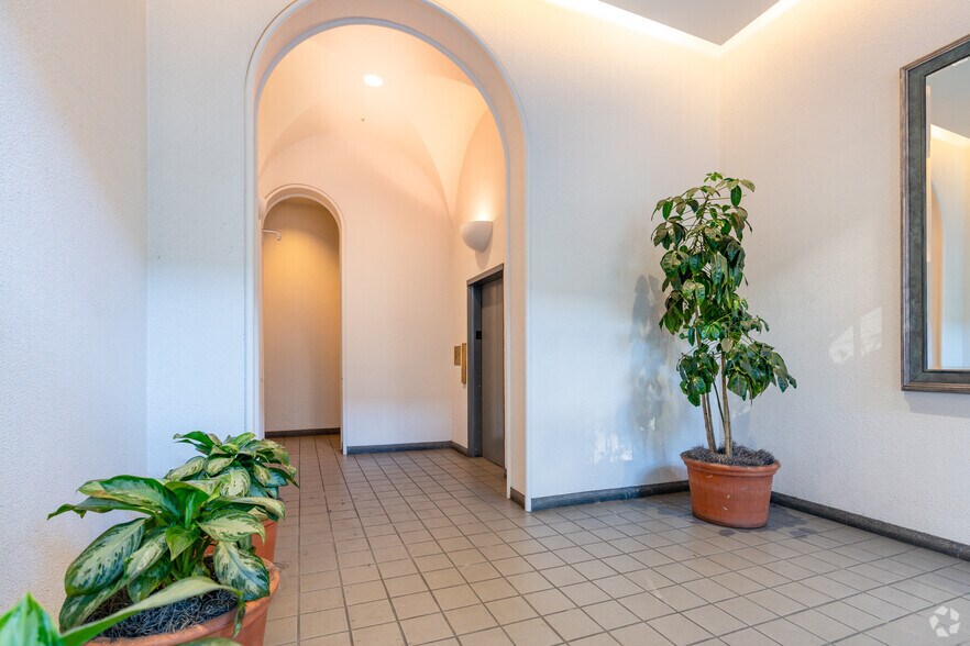 More Photos Of 603-615 Battery St, San Francisco Loft Creative Space For Lease