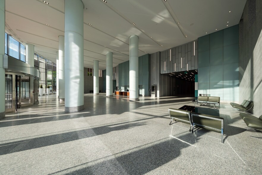 More Photos Of 160 Elgin St, Ottawa Office For Lease
