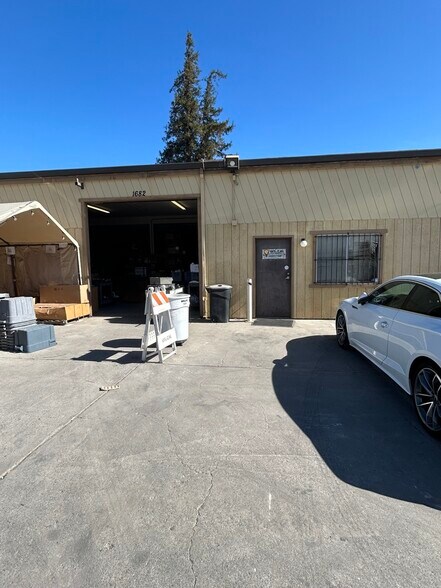 More Photos Of 1680-1688 Pomona Ave, San Jose Manufacturing For Sale