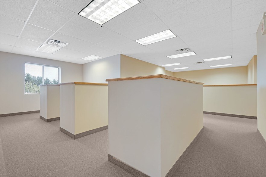 More Photos Of 1386 US Highway 22, Lebanon Unknown For Lease