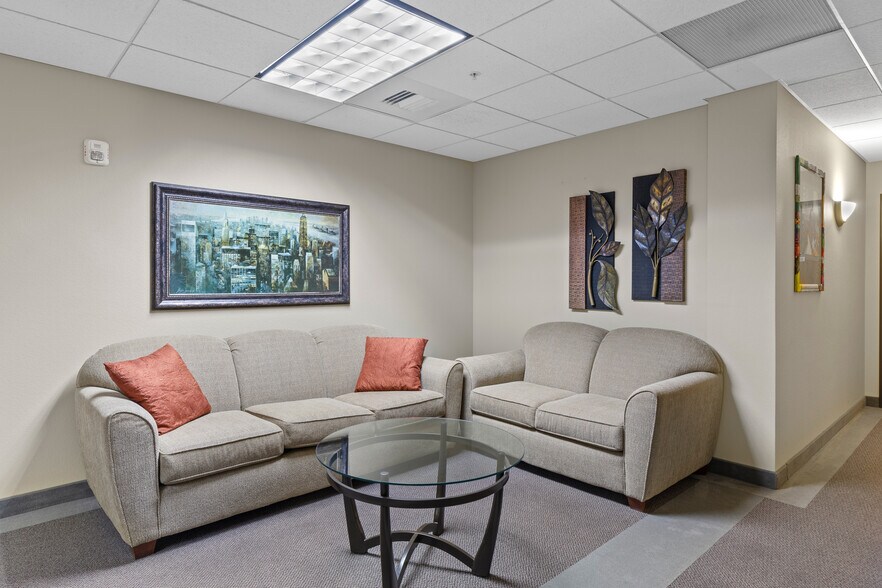 More Photos Of 1120 E Parkway Ave, Oshkosh Multifamily For Sale