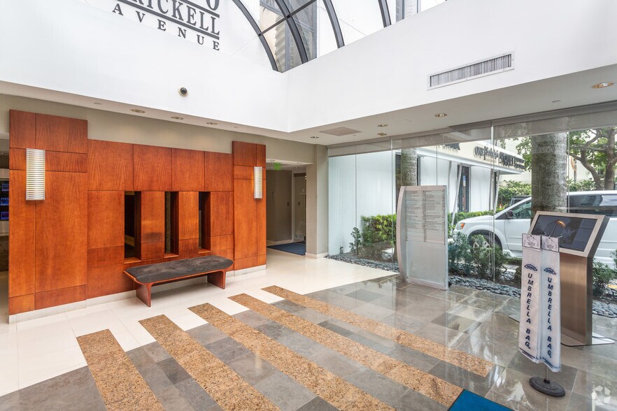 More Photos Of 1000 Brickell Ave, Miami Office For Lease