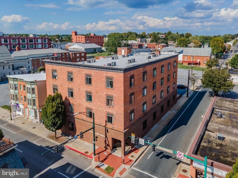 More Photos Of 100 W Franklin St, Hagerstown Office Residential For Lease
