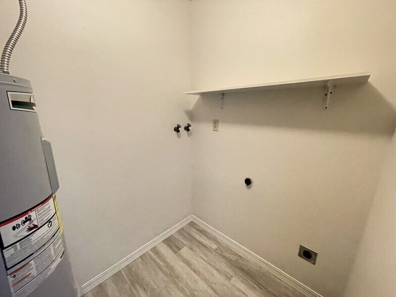 More Photos Of 761 Foster Dr, Idaho Falls Apartments For Sale