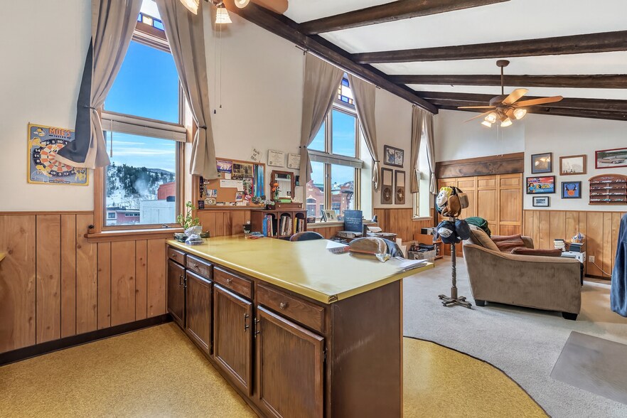 More Photos Of 928 Lincoln Ave, Steamboat Springs Specialty For Sale
