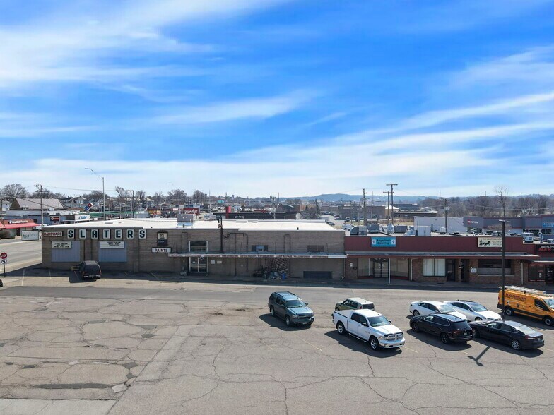 More Photos Of , Lancaster General Retail For Sale