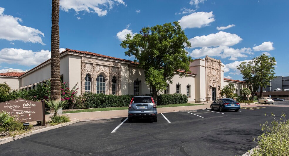 More Photos Of 926 E McDowell Rd, Phoenix Medical For Lease