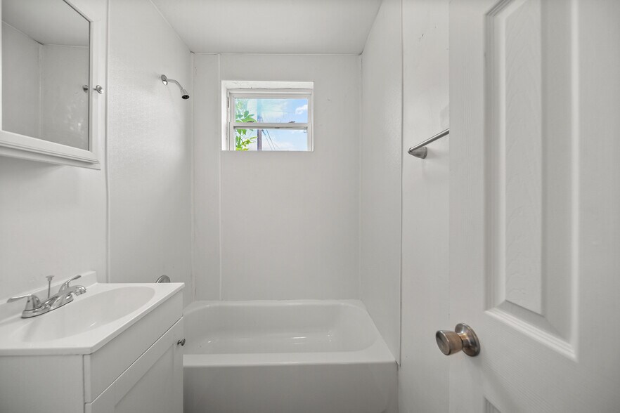 More Photos Of 200 York St, Chester Apartments For Sale