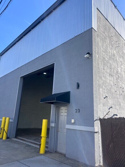 More Photos Of 23-53 Rome St, Newark Warehouse For Lease