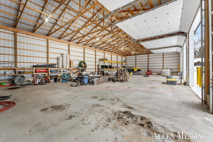 More Photos Of 1447 Kelsey Hwy, Ionia Flex For Sale
