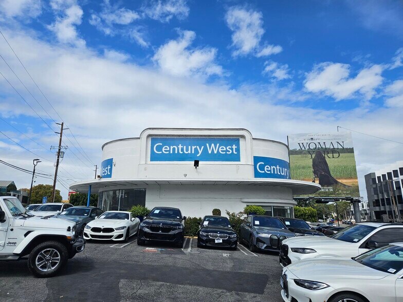 More Photos Of 4100 Lankershim Blvd, North Hollywood Auto Dealership For Lease
