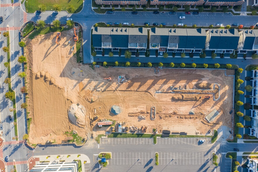 More Photos Of 8110-8171 Maple Lawn Blvd, Fulton Unknown For Lease