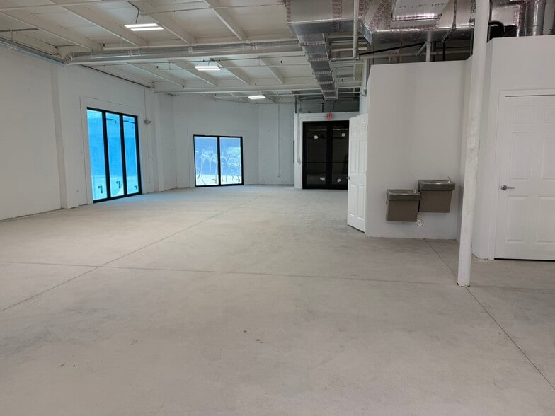 More Photos Of 591 NW 29th St, Miami Warehouse For Lease