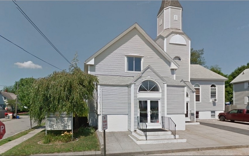 More Photos Of 251 Magnolia St, Cranston Religious Facility For Lease