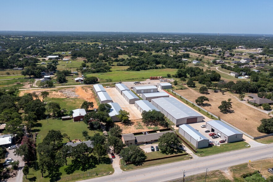 More Photos Of 5790 Rendon Bloodworth Rd, Fort Worth Industrial For Lease