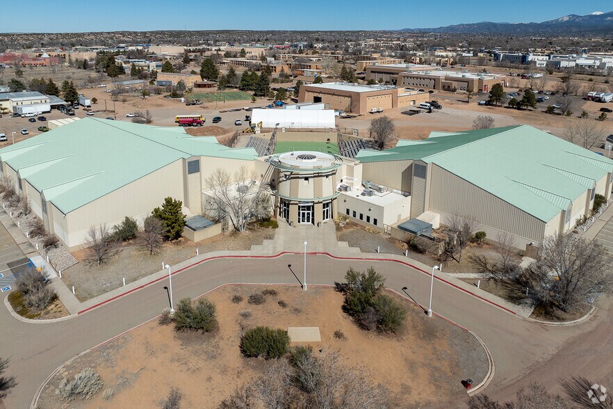 More Photos Of 1600 Saint Michaels Dr, Santa Fe Unknown For Lease