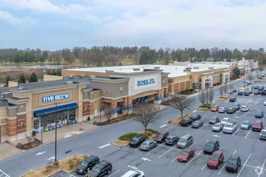 More Photos Of 2350 Lincoln Hwy, Lancaster Unknown For Lease