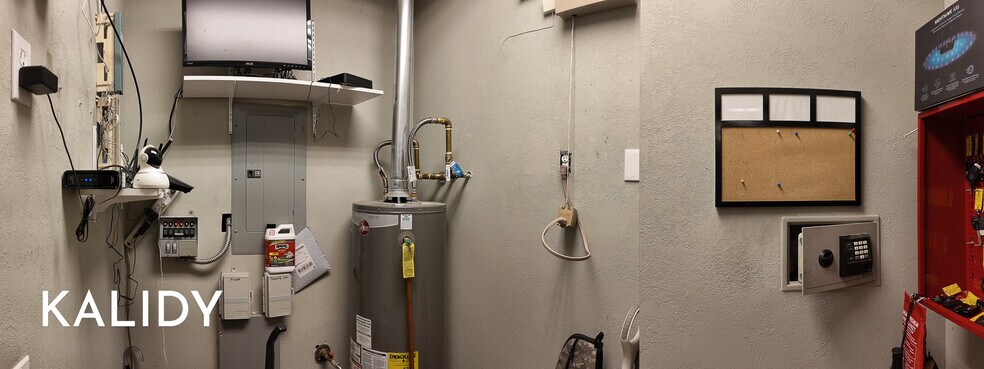 More Photos Of 9615 Broadway Ext Service Rd, Oklahoma City Auto Dealership For Lease