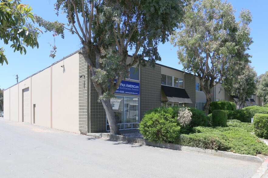 More Photos Of 104 Constitution Dr, Menlo Park Manufacturing For Lease