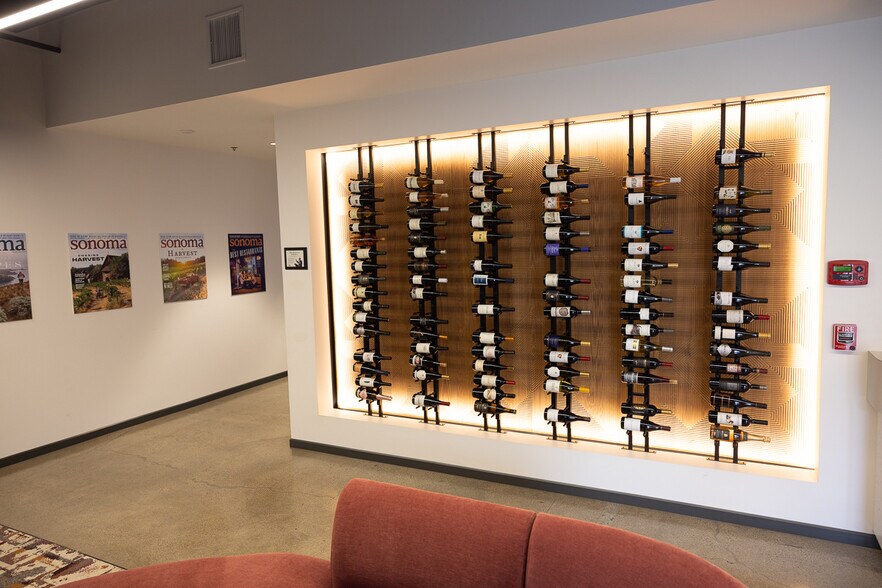 More Photos Of 416 B St, Santa Rosa Office For Sale