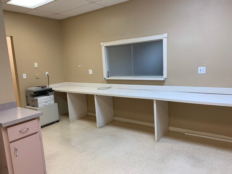 More Photos Of 4511 Sun N Lake Blvd, Sebring Medical For Lease