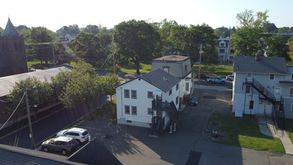 More Photos Of 158 Broad St, Milford Apartments For Sale