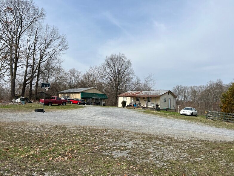 More Photos Of 3016 Highway 81, Fall Branch Land For Sale