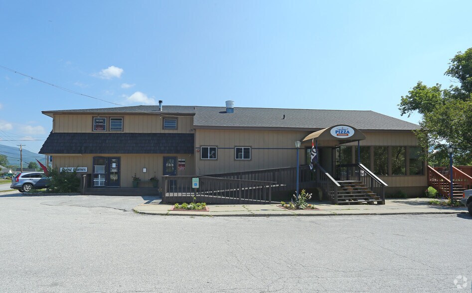 Primary Photo Of 134 Woodstock Ave, Rutland Freestanding For Lease