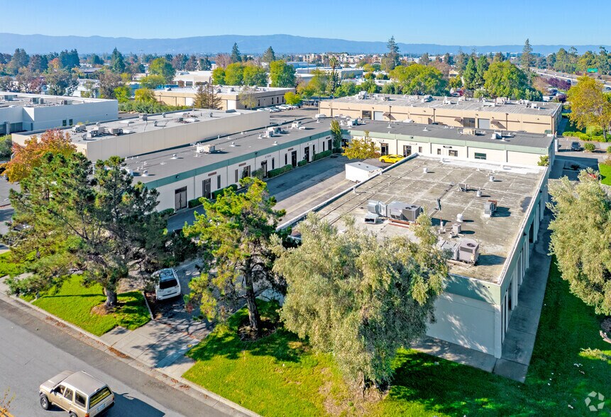 More Photos Of 1289 Reamwood Ave, Sunnyvale Research And Development For Lease