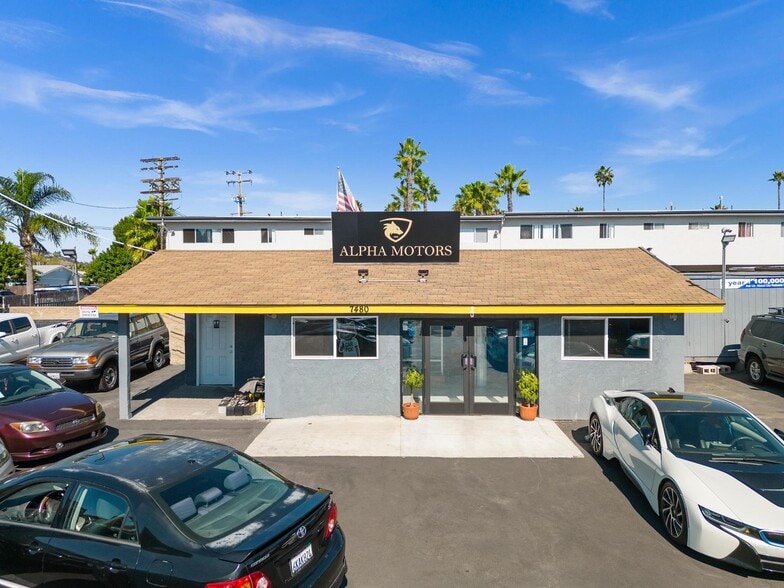 More Photos Of 7480 El Cajon Blvd, La Mesa Auto Dealership For Sale