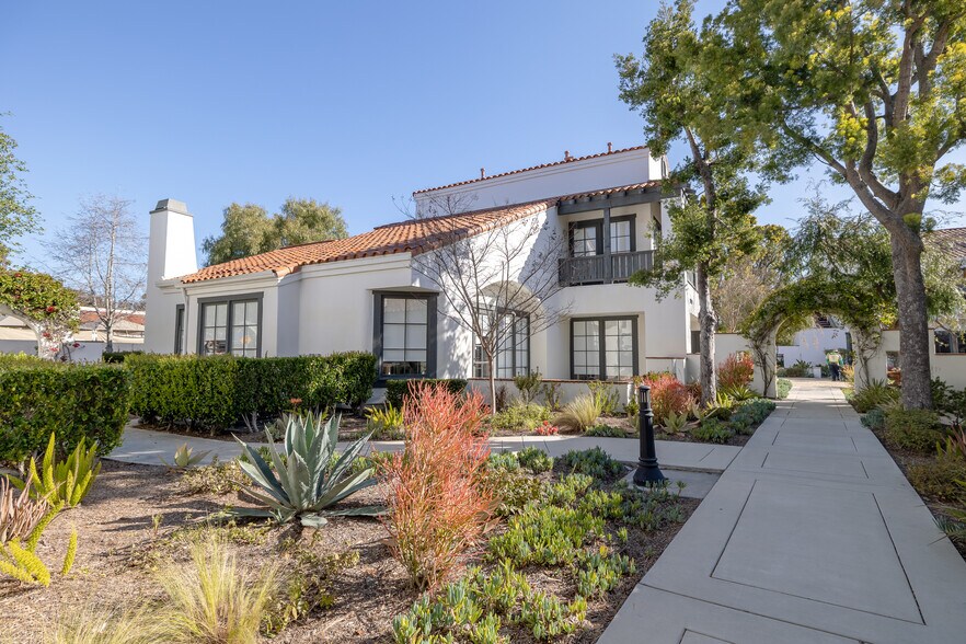 More Photos Of 27432 Calle Arroyo, San Juan Capistrano Office For Lease