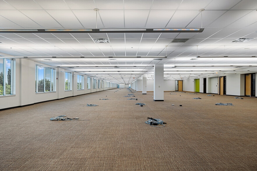 More Photos Of 13550 Triton Park Blvd, Louisville Medical For Sale