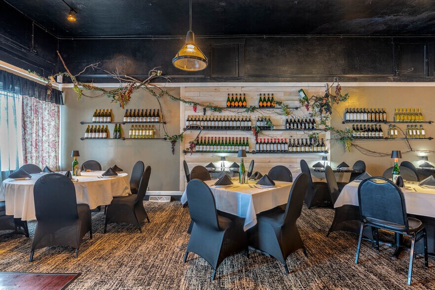 More Photos Of 227 E Cecil St, Springfield Restaurant For Sale