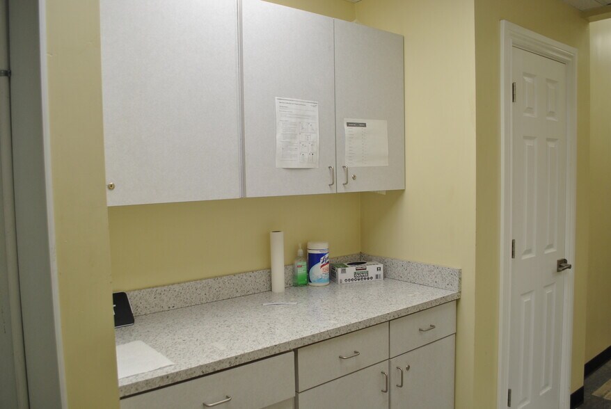 More Photos Of 3350 Cleveland Ave, Columbus Freestanding For Lease