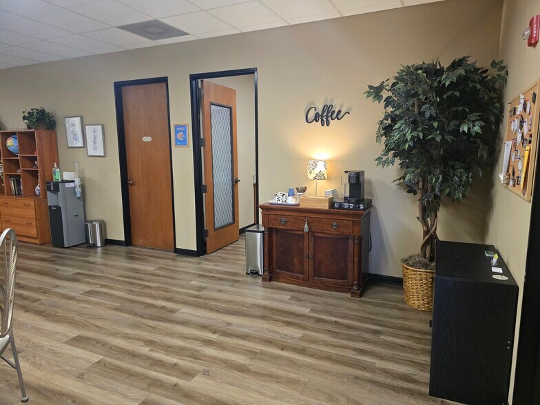 More Photos Of 4868 Sparks Blvd, Sparks Office For Lease