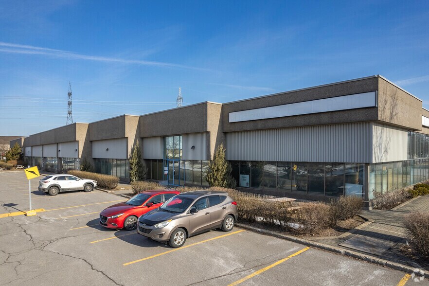 More Photos Of 6325-6475 Boul des Grandes-Prairies, Montréal Unknown For Lease