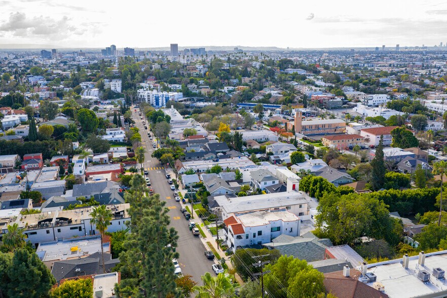 More Photos Of 1637-1639 1/2 Micheltorena St, Los Angeles Apartments For Sale