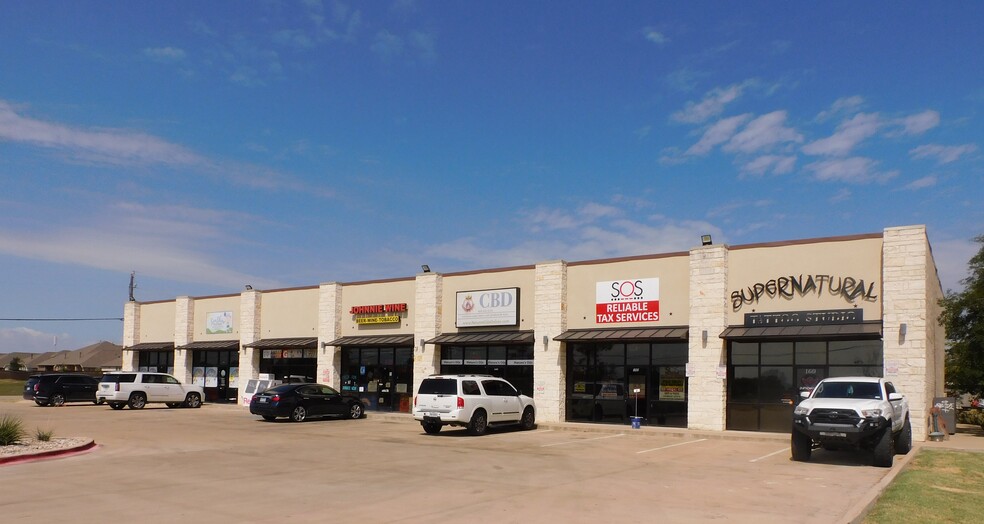 Primary Photo Of 11511 Walnut Ln, Forney Storefront Retail Office For Lease