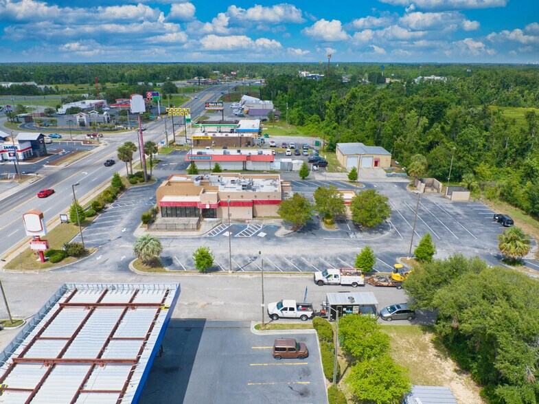 More Photos Of 1197 Lakes Blvd, Lake Park Fast Food For Lease