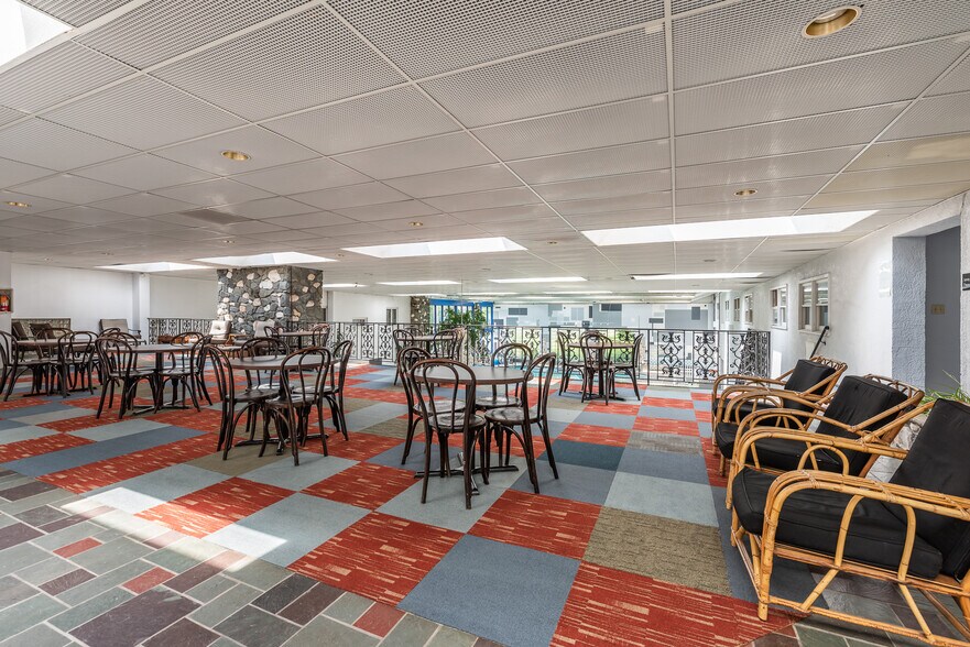 More Photos Of 6302 Main St, Tannersville Hotel For Sale