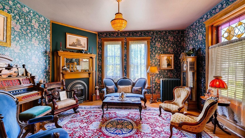 More Photos Of 1305 W 3rd St, Florence Hotel For Sale