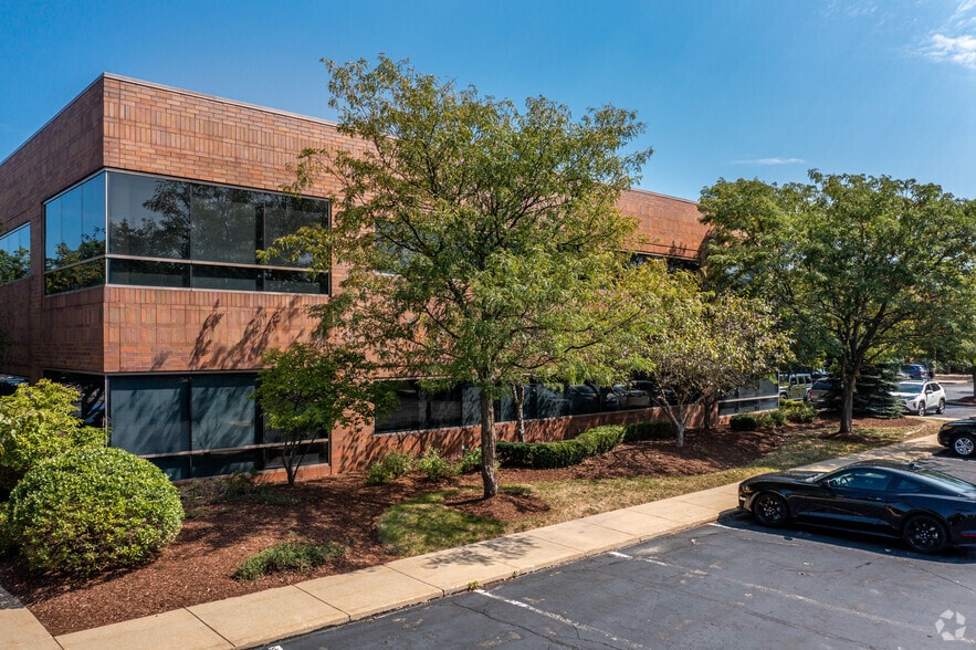 More Photos Of 30575 Bainbridge Rd, Solon Coworking Space