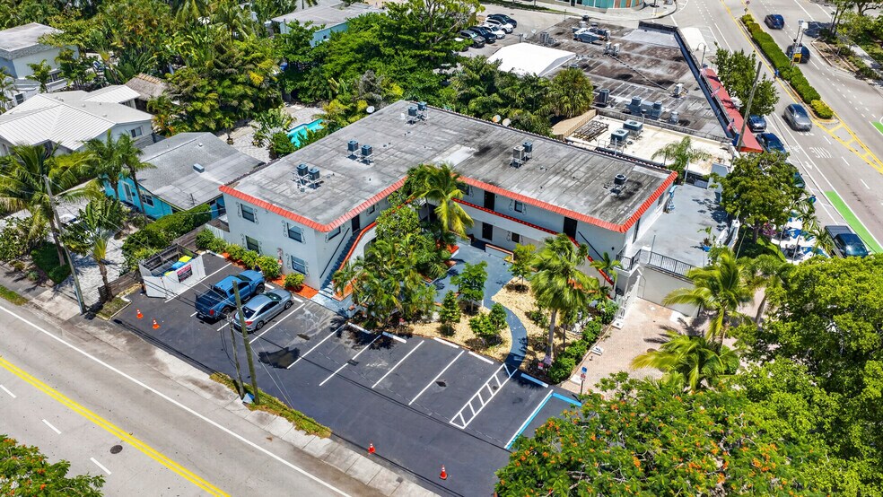 More Photos Of 2300 NE 6th Ave, Wilton Manors Apartments For Lease