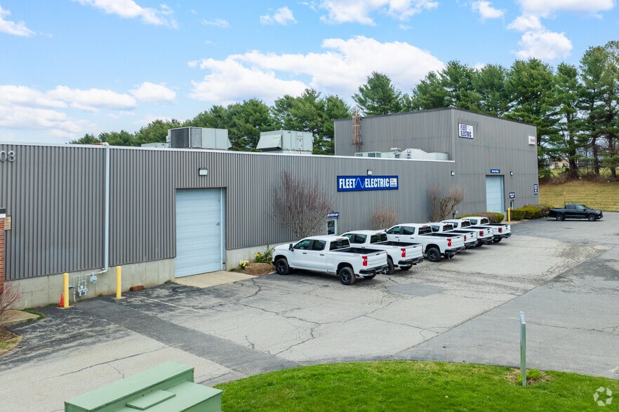 More Photos Of 303-313 Washington St, Auburn Manufacturing For Lease