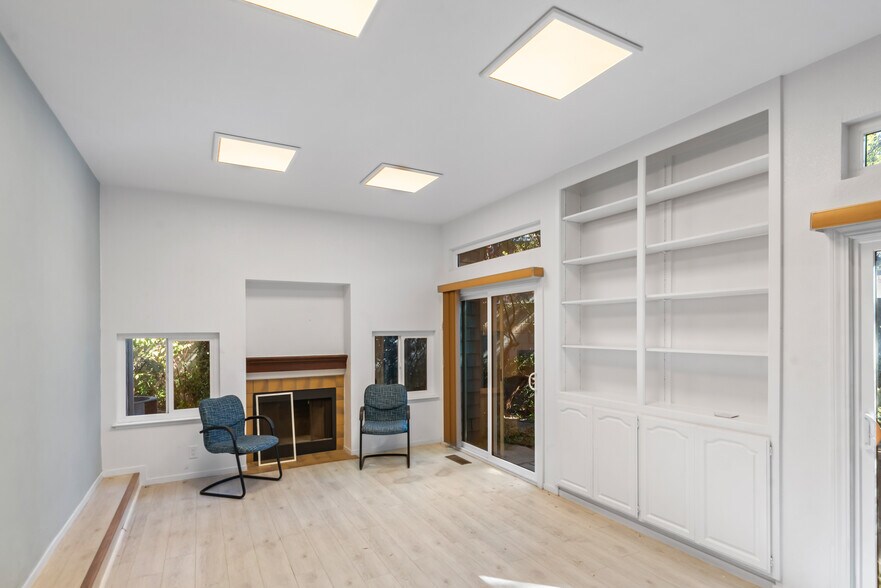 More Photos Of 451 N Shoreline Blvd, Mountain View Medical For Sale