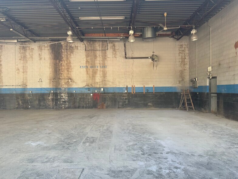 More Photos Of 691 Scranton Carbondale Hwy, Eynon Auto Repair For Sale