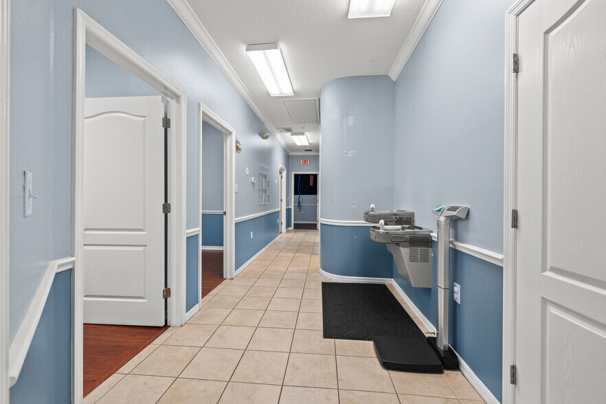 More Photos Of 10941-10943 Countryway Blvd, Tampa Medical For Lease