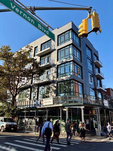 More Photos Of 49-18 Vernon Blvd, Long Island City Apartments For Lease
