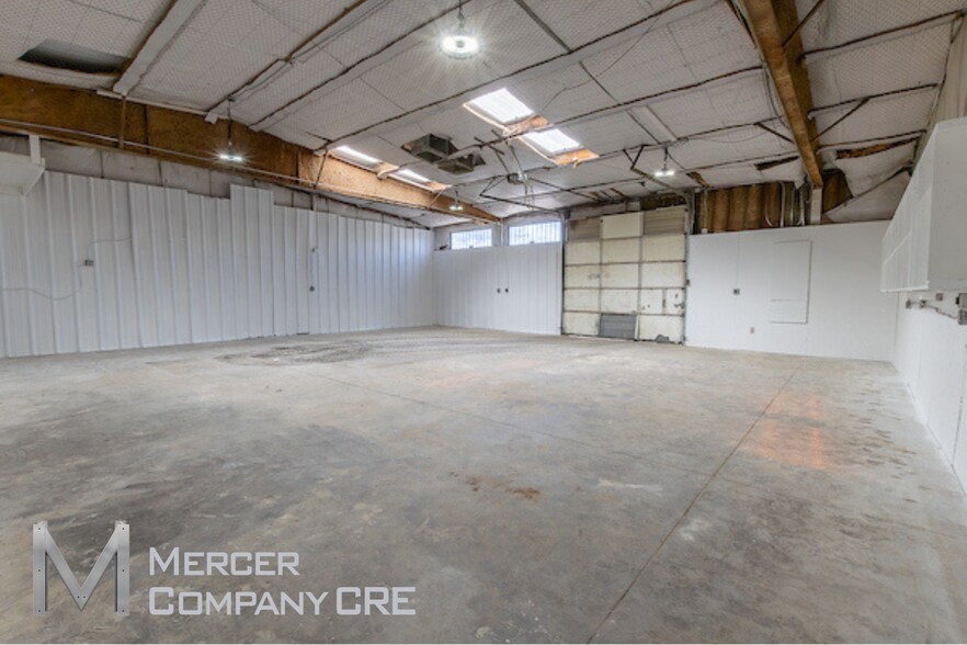 More Photos Of 8001 N Classen Blvd, Oklahoma City Unknown For Lease