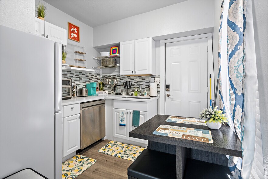 More Photos Of 2308 Britton Dr, Dallas Apartments For Sale